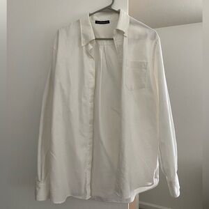 BRANDY MELVILLE WHITE BUTTON UP